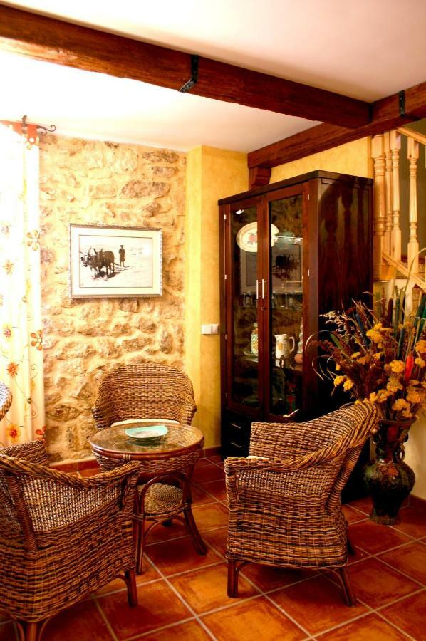 Casa Rural Valle Esgueva Burgos Ngoại thất bức ảnh
